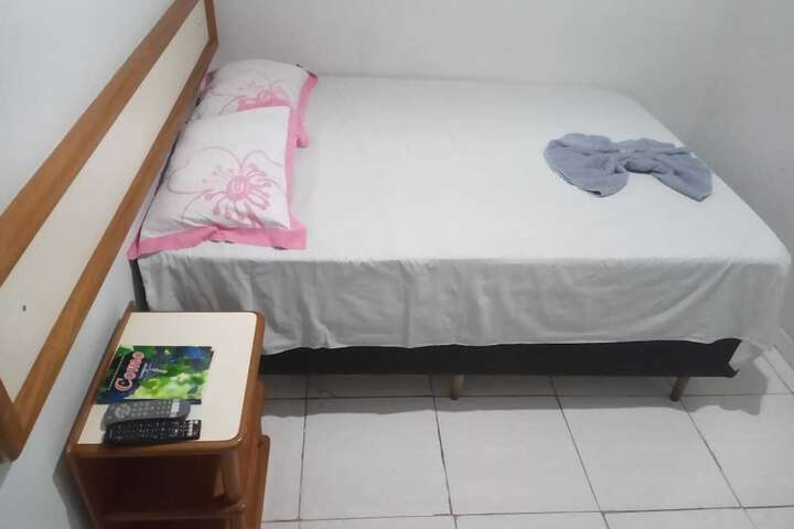 Room 25 of 34