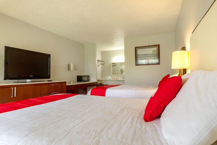 2 Double Beds (20 of 28)