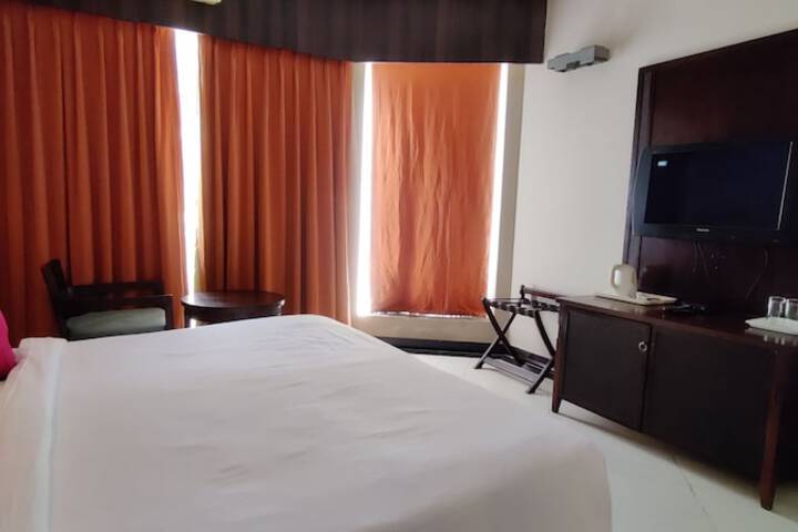 Room 18 of 61