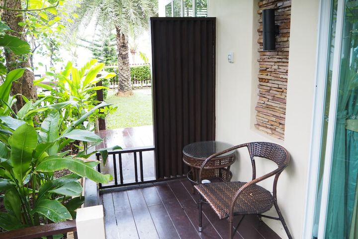 Terrace/Patio 103 of 106