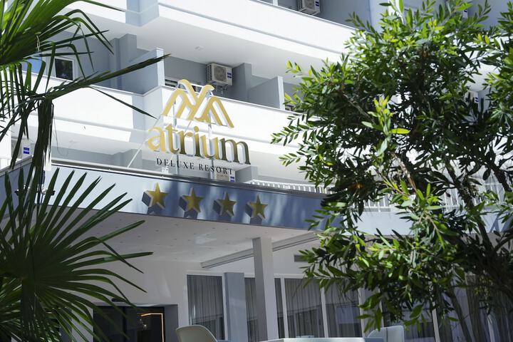 Hotel 70 of 72