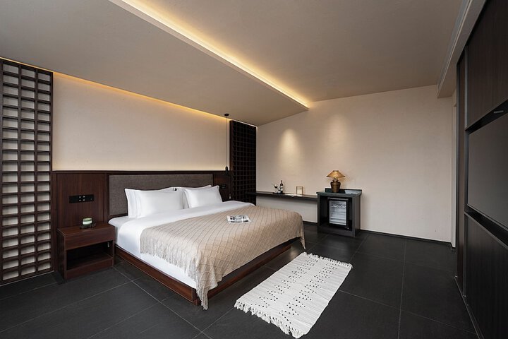 Room 26 of 60