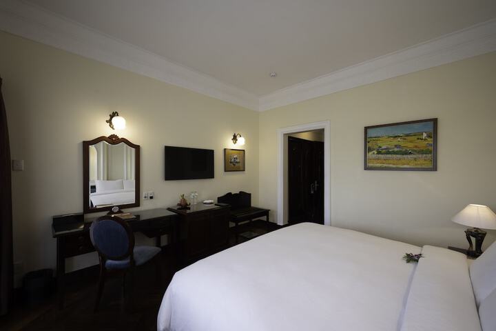 Room 22 of 193