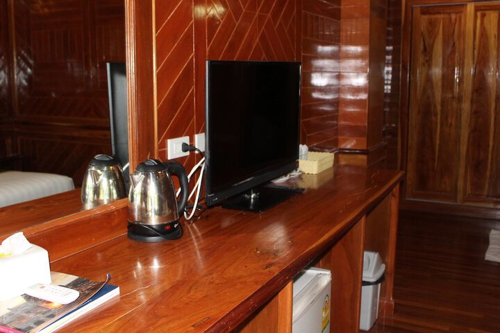Room 18 of 48