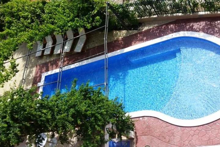 Pool 44 of 63