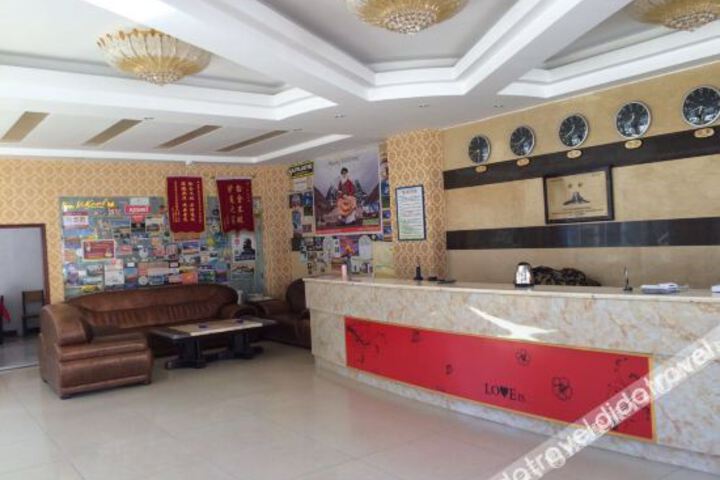 Hotel Interior 4 of 13
