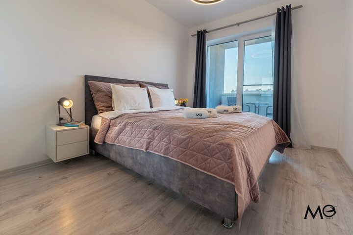 Room 40 of 653