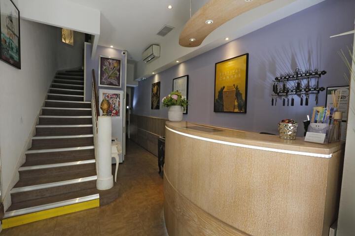 Lobby Photos
