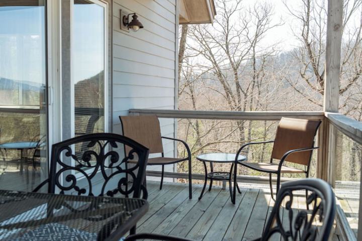Terrace/Patio 44 of 106