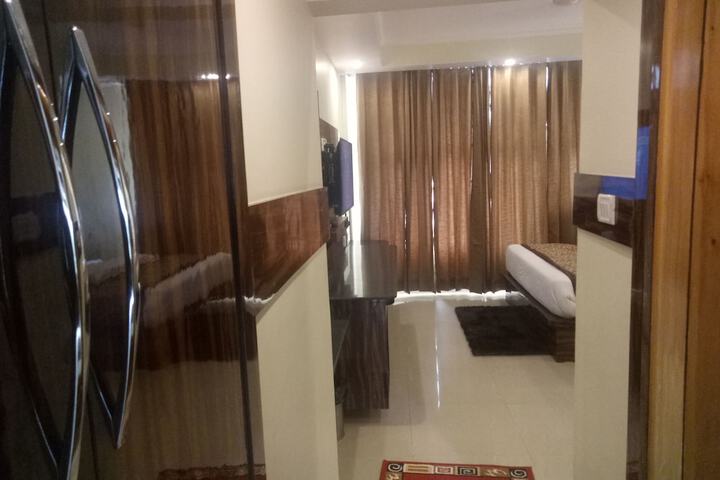 Room 36 of 61