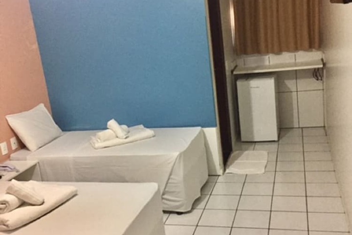 Room 12 of 52