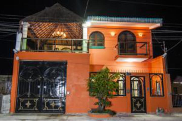 Hostal Charlys