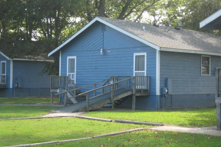 Image of Virginia Landing Camping Resort Cabin 1