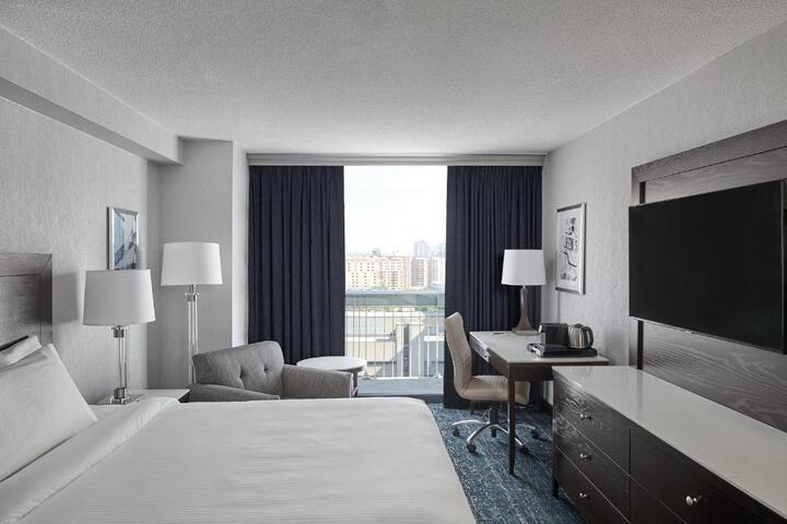 Chelsea Room 2 Double Beds (6 of 23)