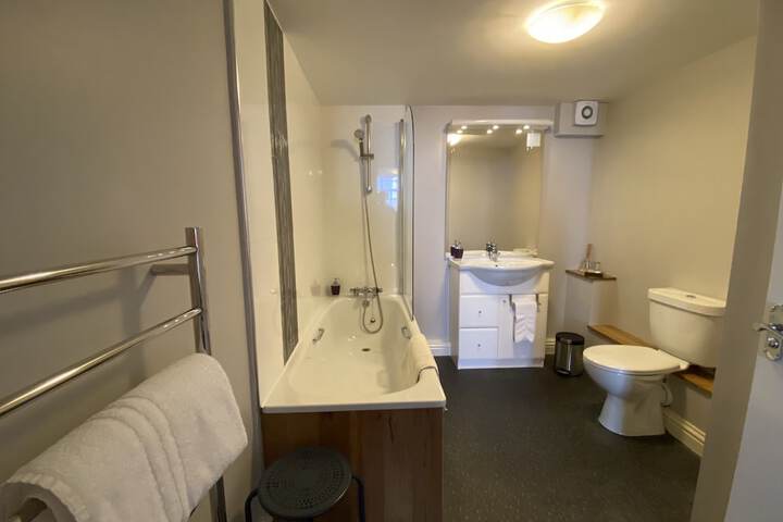 Room 54 of 81