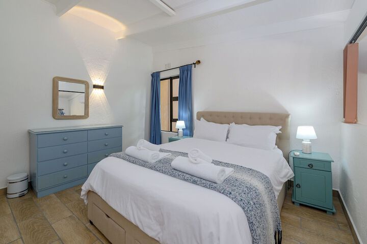 Room 3 of 22