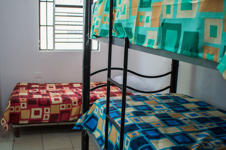 Room 10 of 37