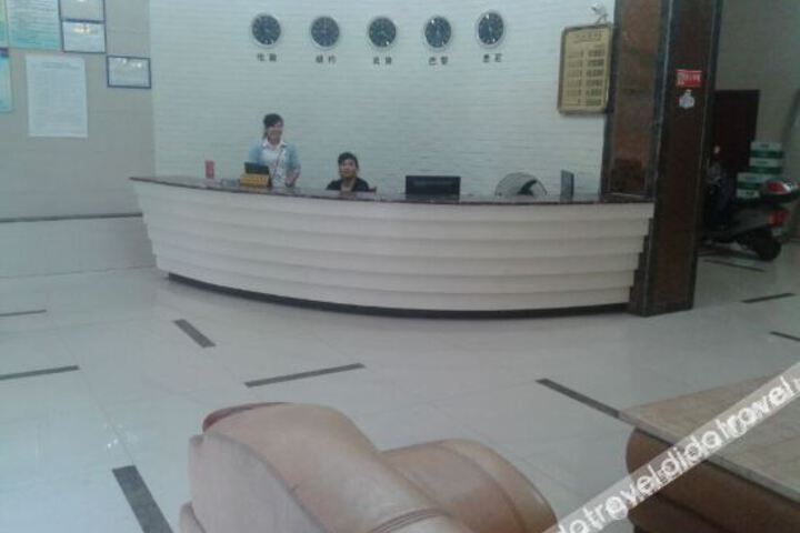 Hotel Interior 7 of 26