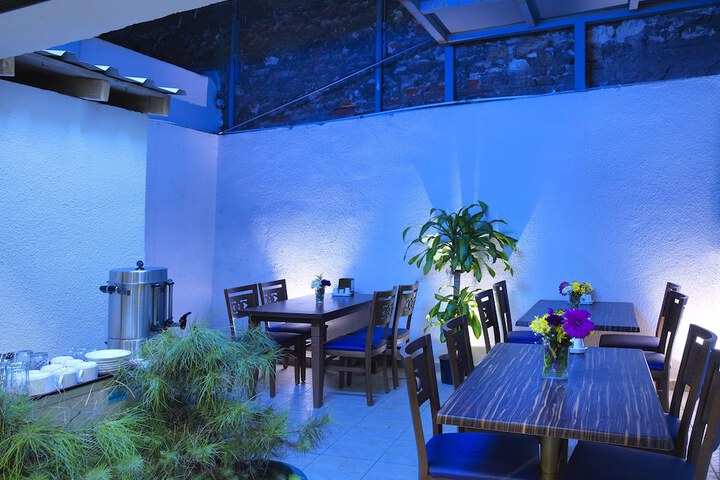 Terrace/Patio 21 of 26