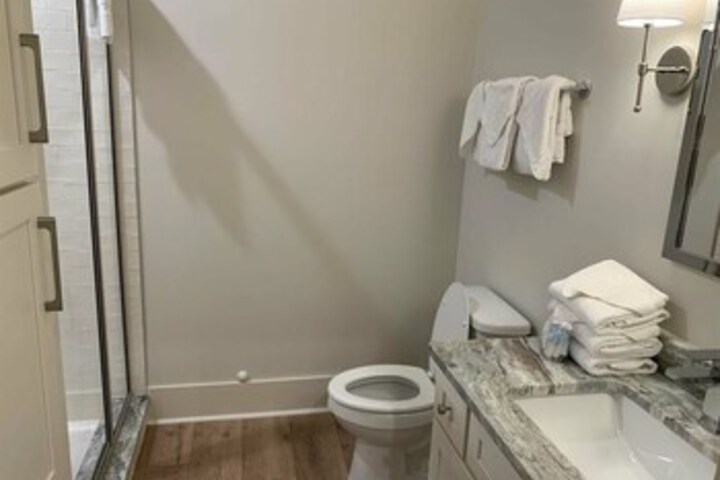 Room 12 of 51