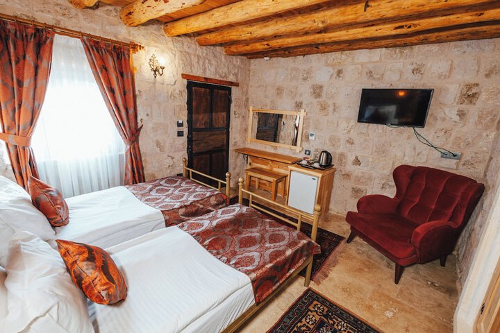 Room 55 of 122