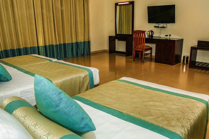 Room 7 of 29