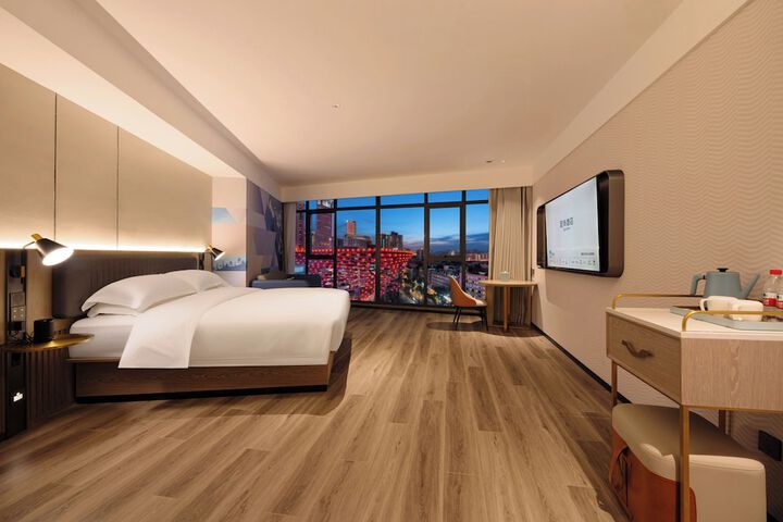Room 57 of 127
