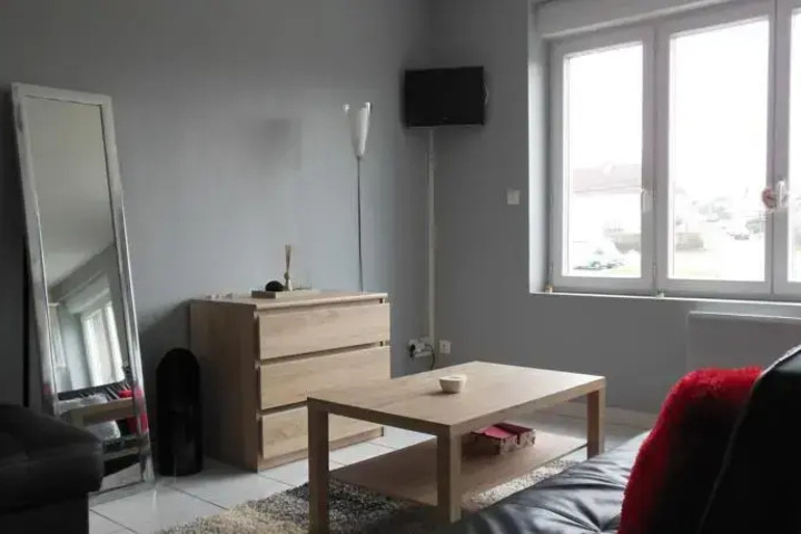 Room 2 of 17