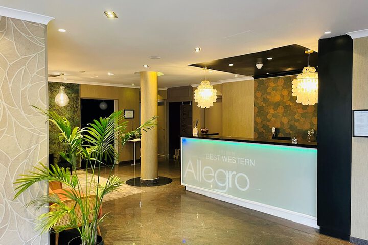 Hotel Interior 4 of 35