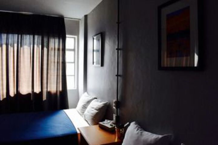 Room 7 of 17
