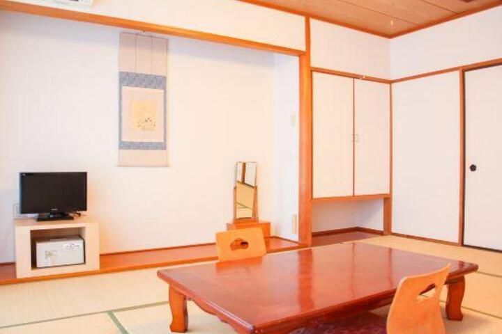 General 5 of 6