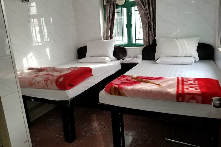 Room 14 of 58