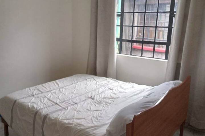 Room 11 of 37