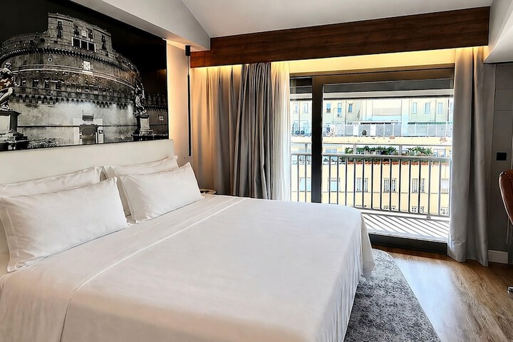 Room 50 of 175