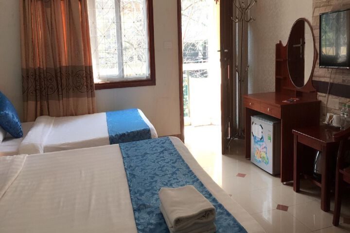 Room 30 of 40
