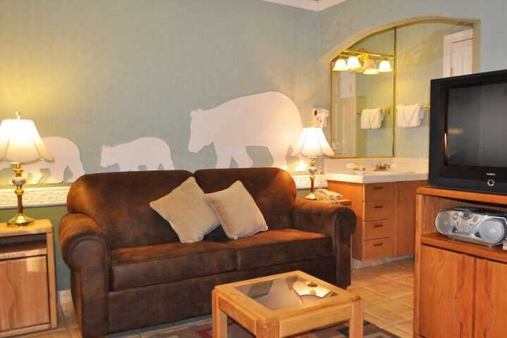 Room 10 of 22