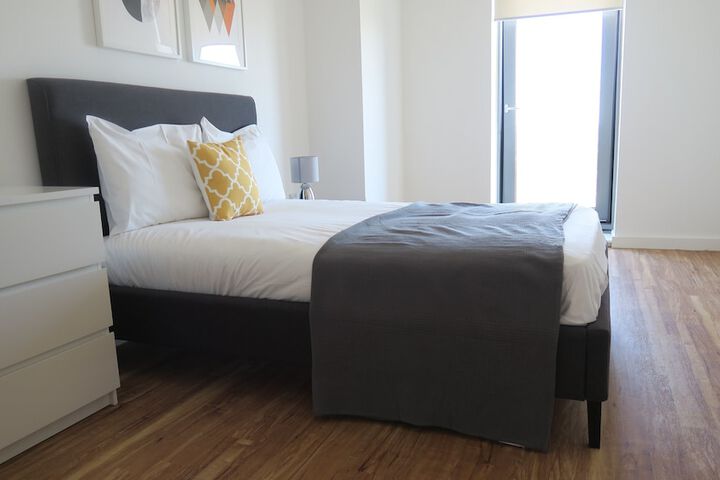 Room 3 of 37