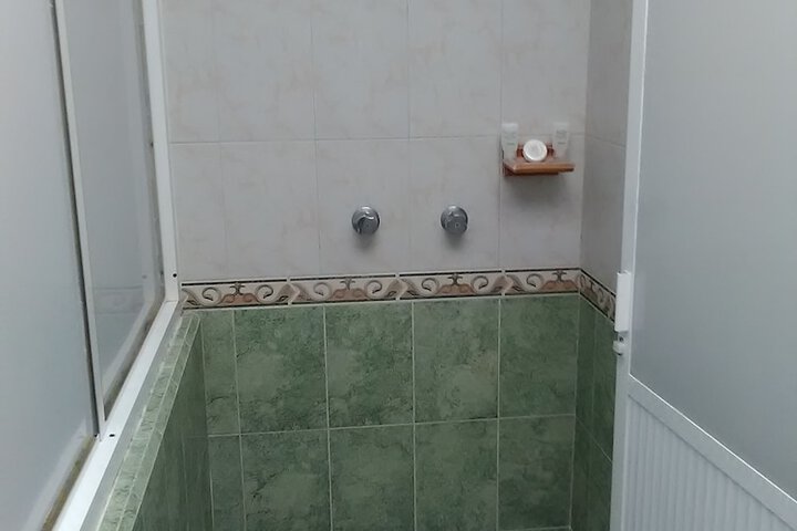 Room 16 of 23