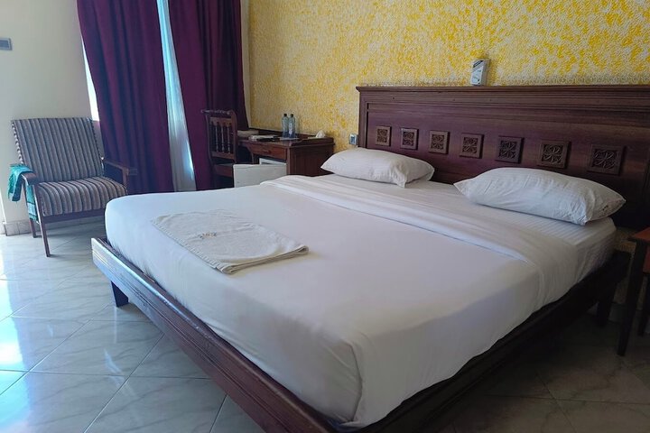 Room 20 of 43