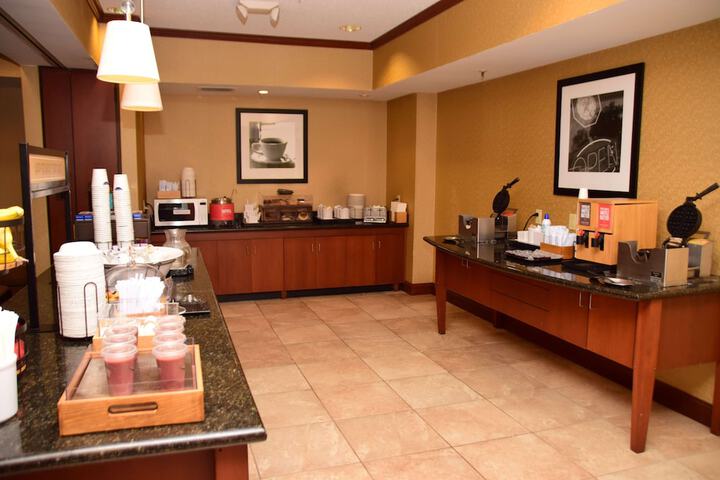 Breakfast area