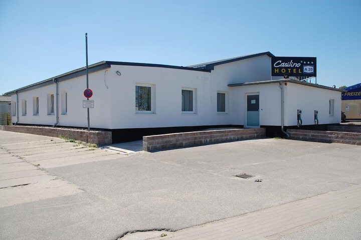 Hotel 68 of 70