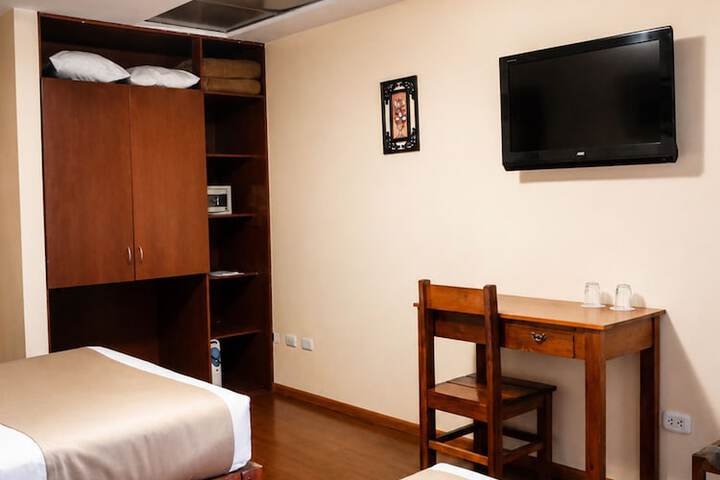 Room 16 of 72