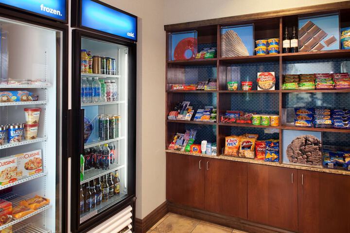 Snack bar