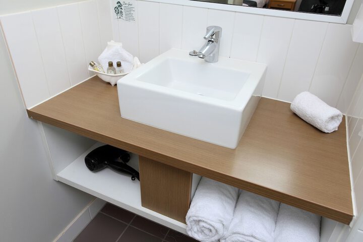 Bath Interior