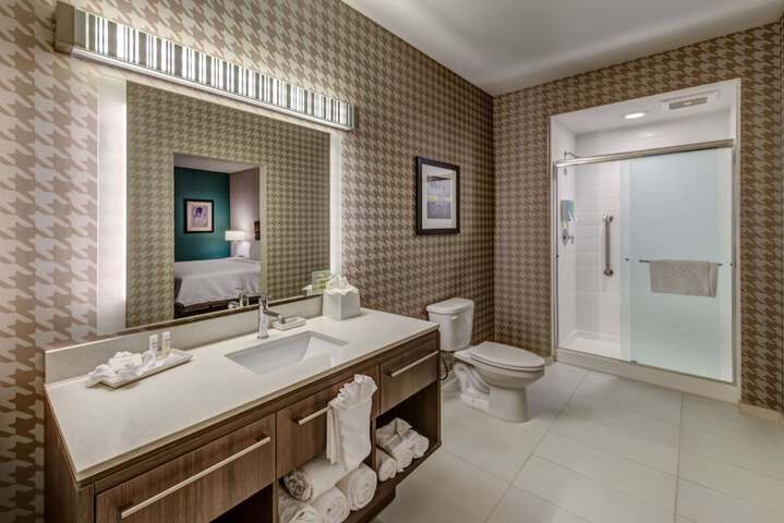 Bathroom shower
