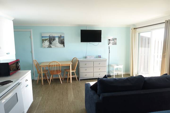 Room 104 of 282