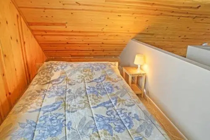 Room 6 of 29