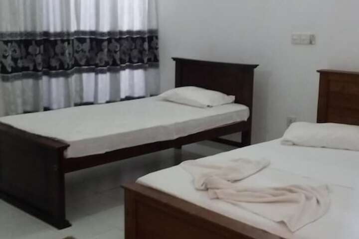 Room 9 of 53
