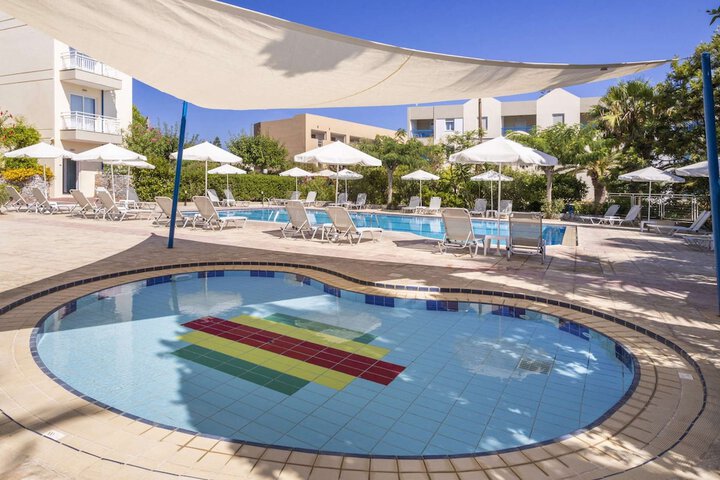 Pool 55 of 65