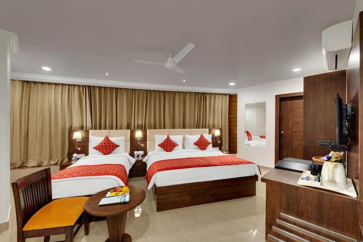 Room 9 of 20
